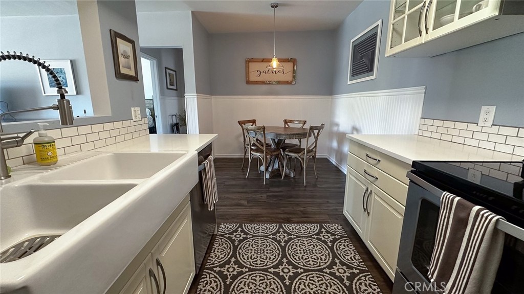 1707 Pacific Coast 507 Property Photo 8