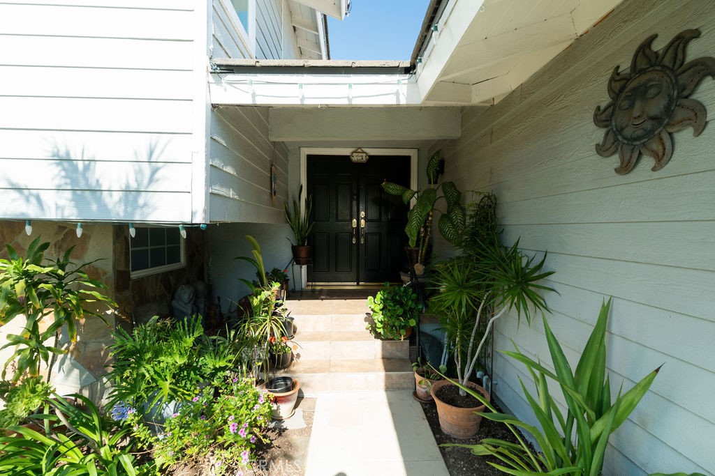 2419 Deerpark Property Photo 2