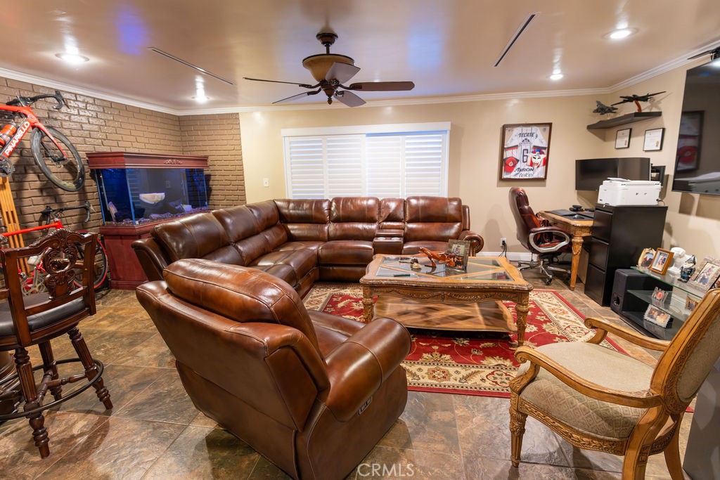 2419 Deerpark Property Photo 29