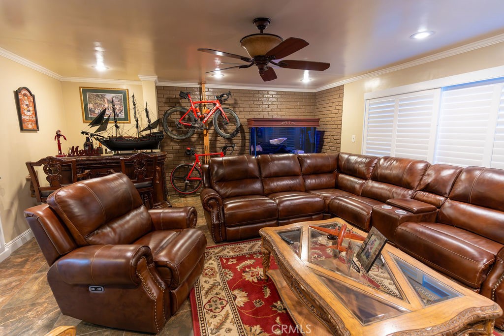 2419 Deerpark Property Photo 32