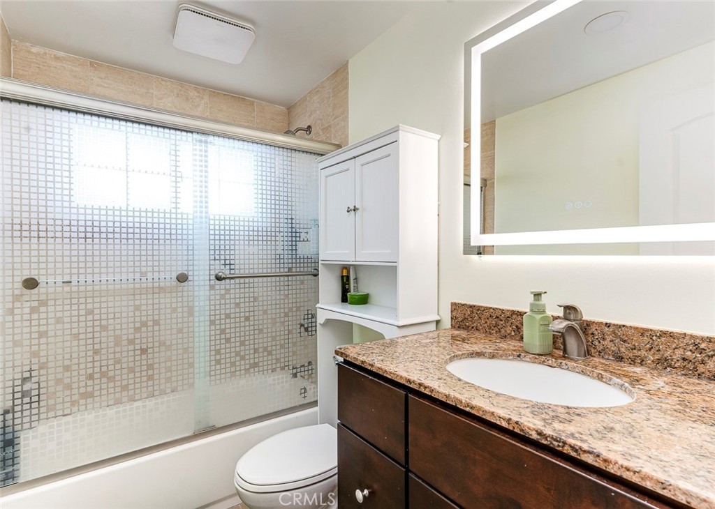 14747 Bora Drive Property Photo 11