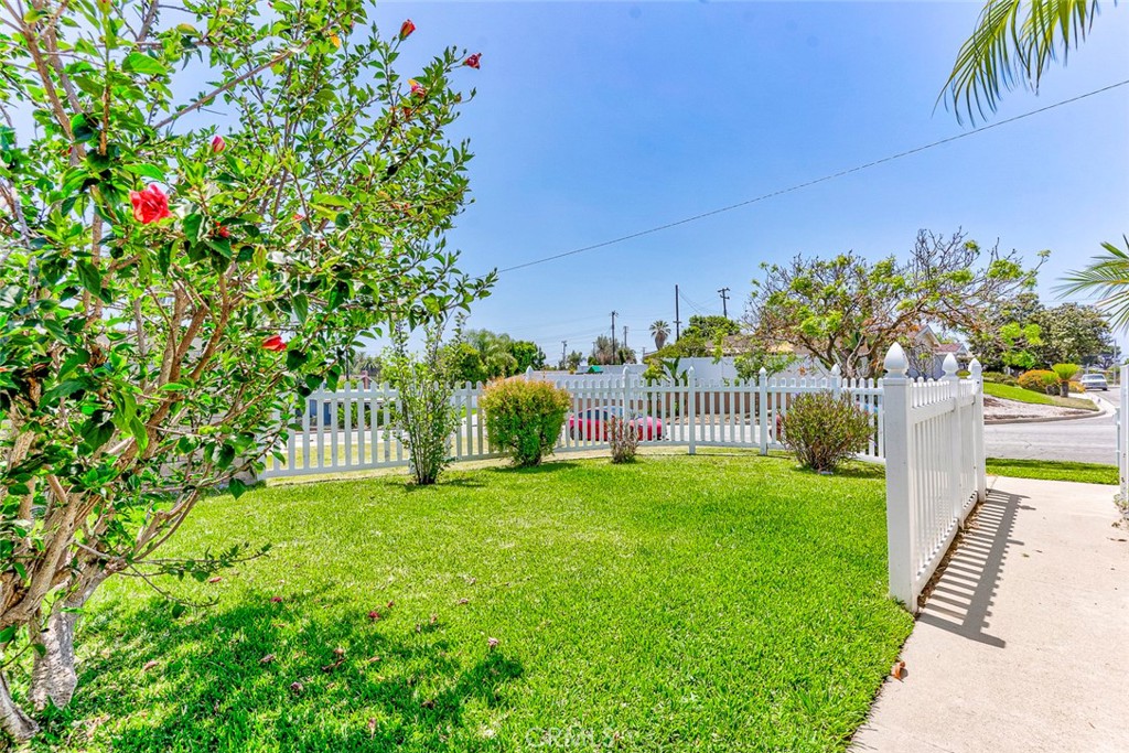 14747 Bora Drive Property Photo 18