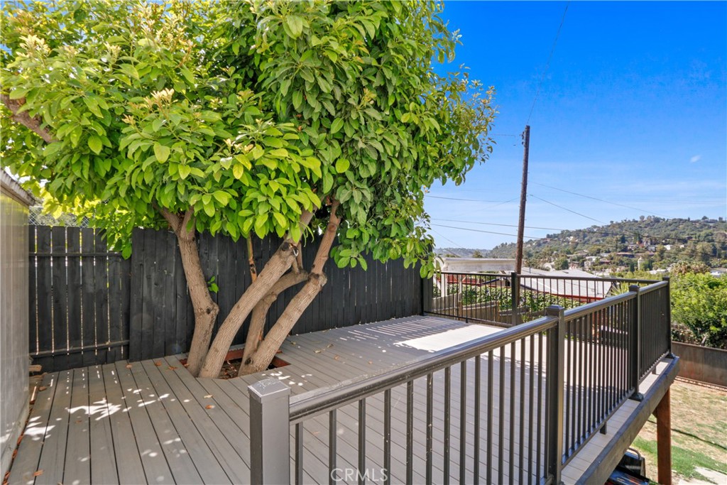 4826 Hub Street 1 Property Photo 2