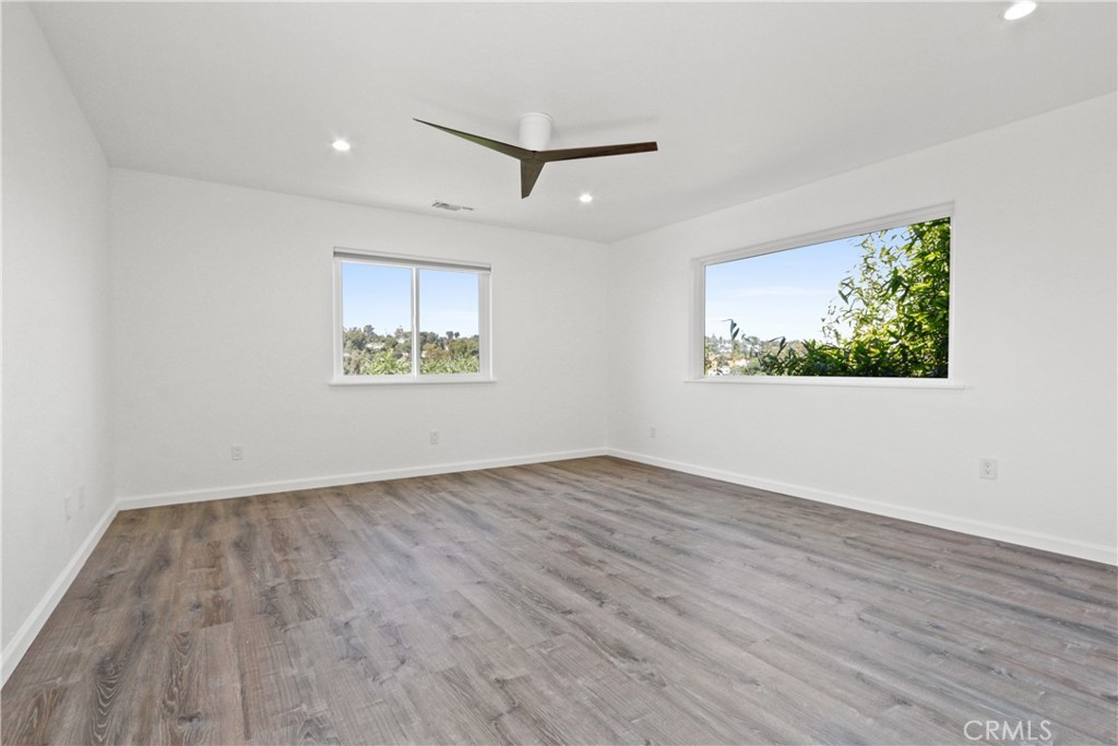 4826 Hub Street 1 Property Photo 5