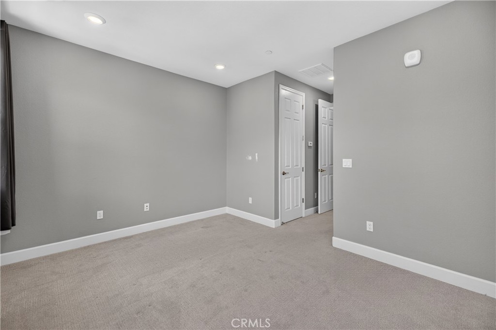 469 Desert Holly Property Photo 19