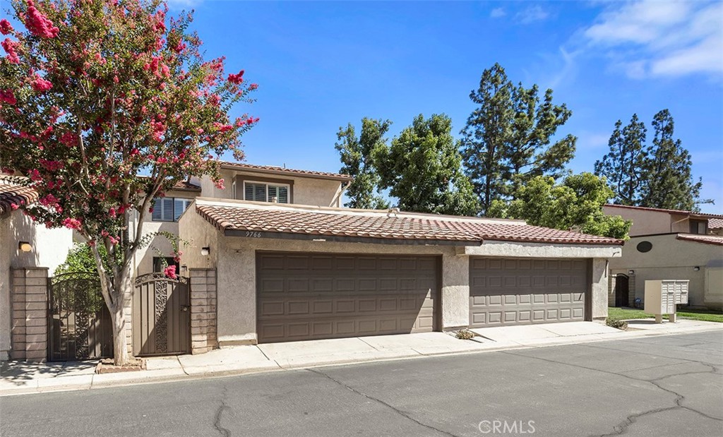 9766 El Paseo Property Photo 26