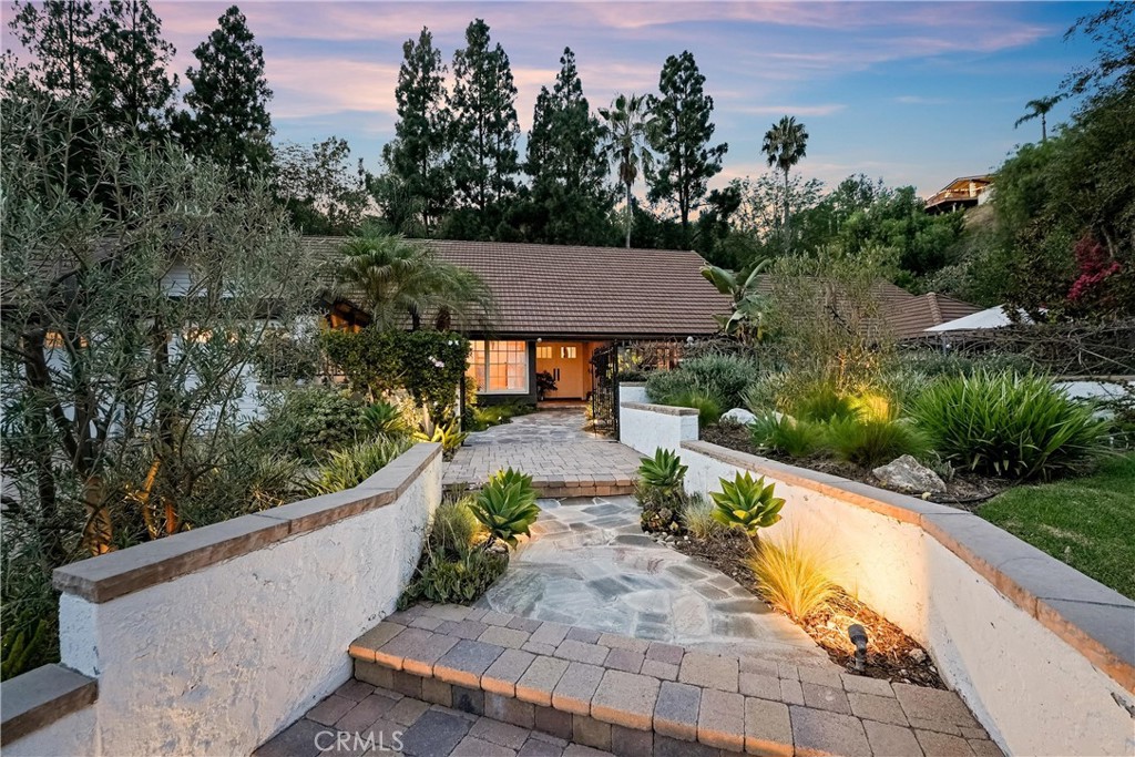 1812 Overview Circle Property Photo 6