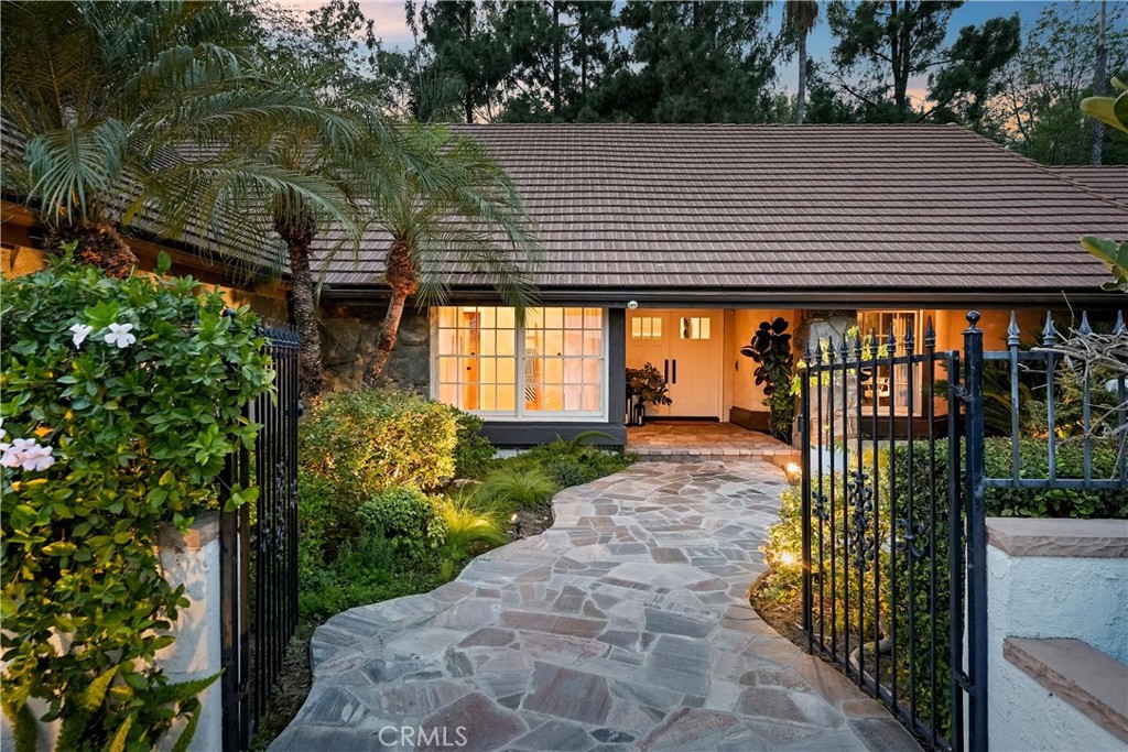 1812 Overview Circle Property Photo 7