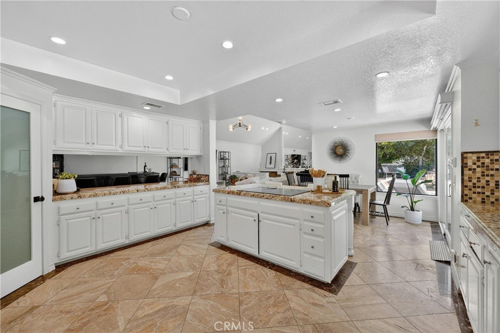 1812 Overview Circle Property Photo 36