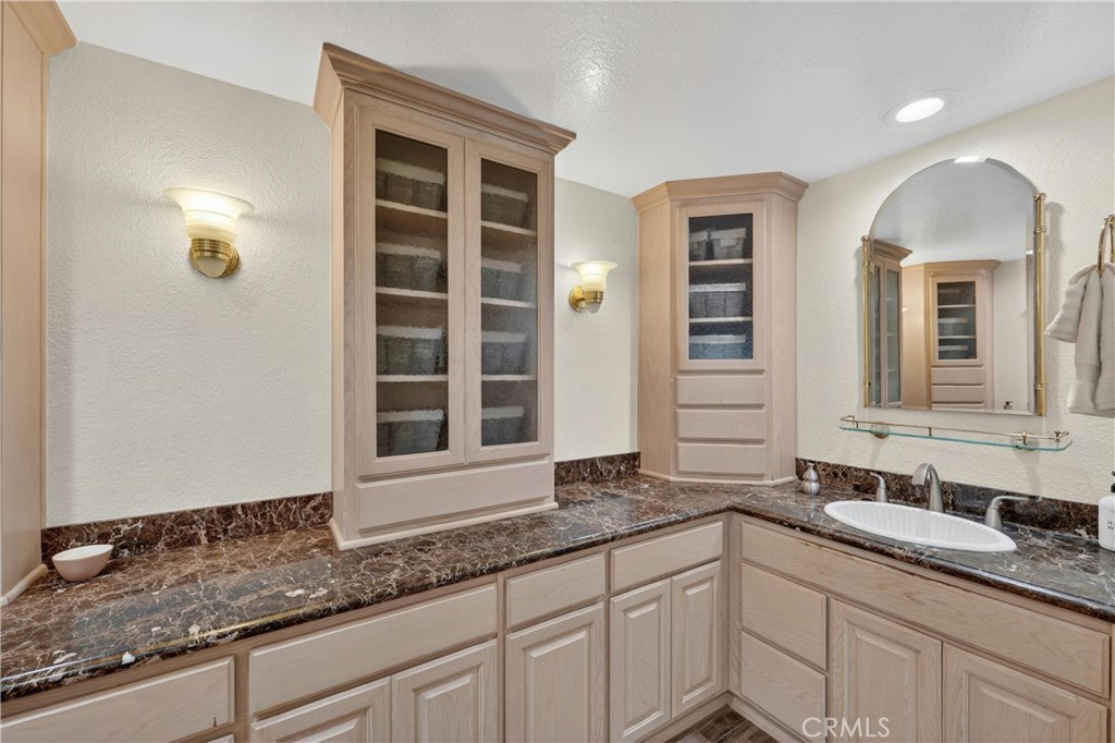 1812 Overview Circle Property Photo 45