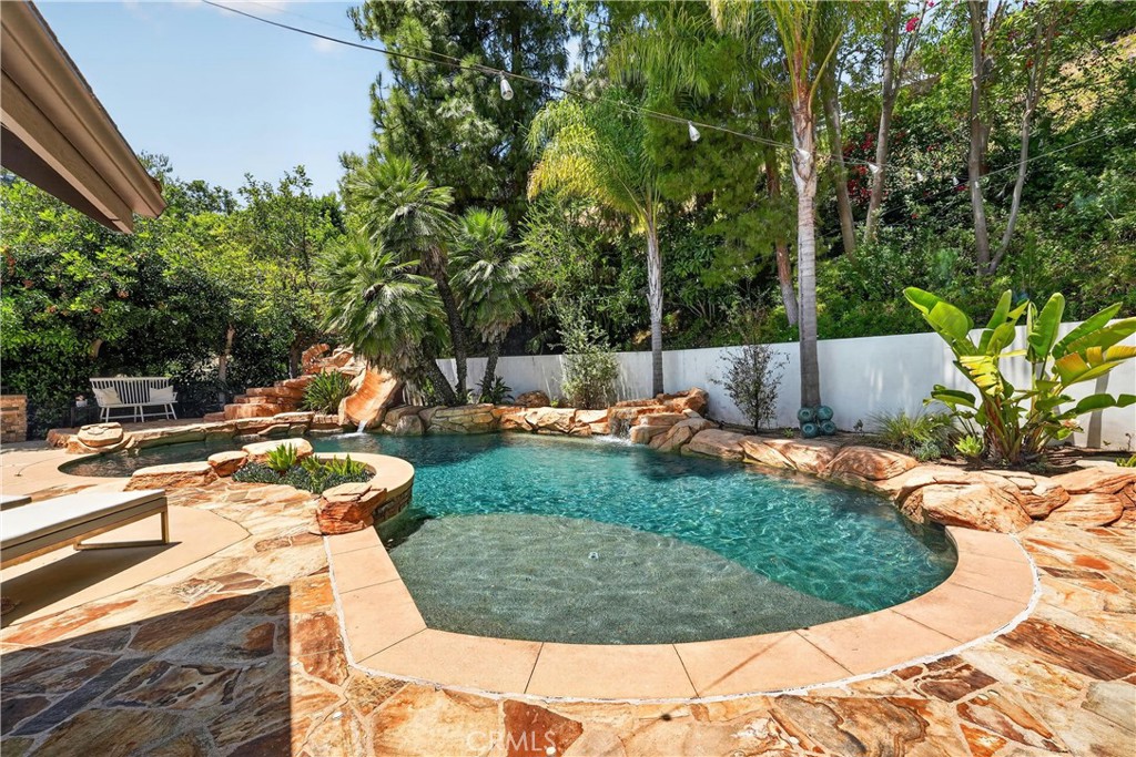 1812 Overview Circle Property Photo 63