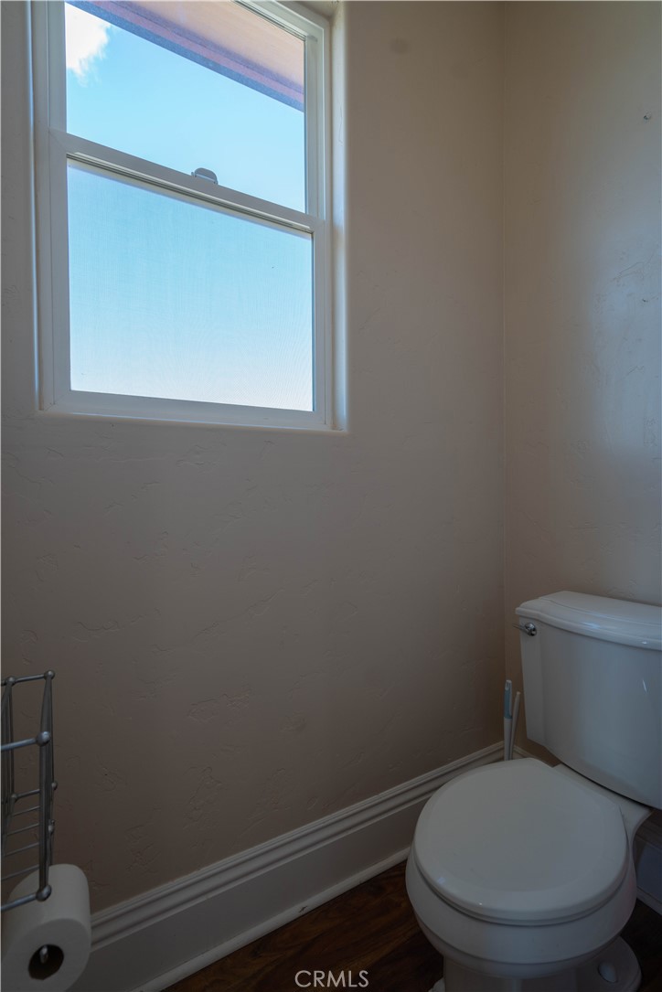 312 N Division Property Photo 17