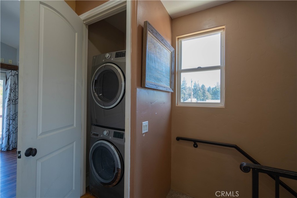 312 N Division Property Photo 21