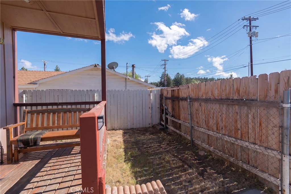 312 N Division Property Photo 24