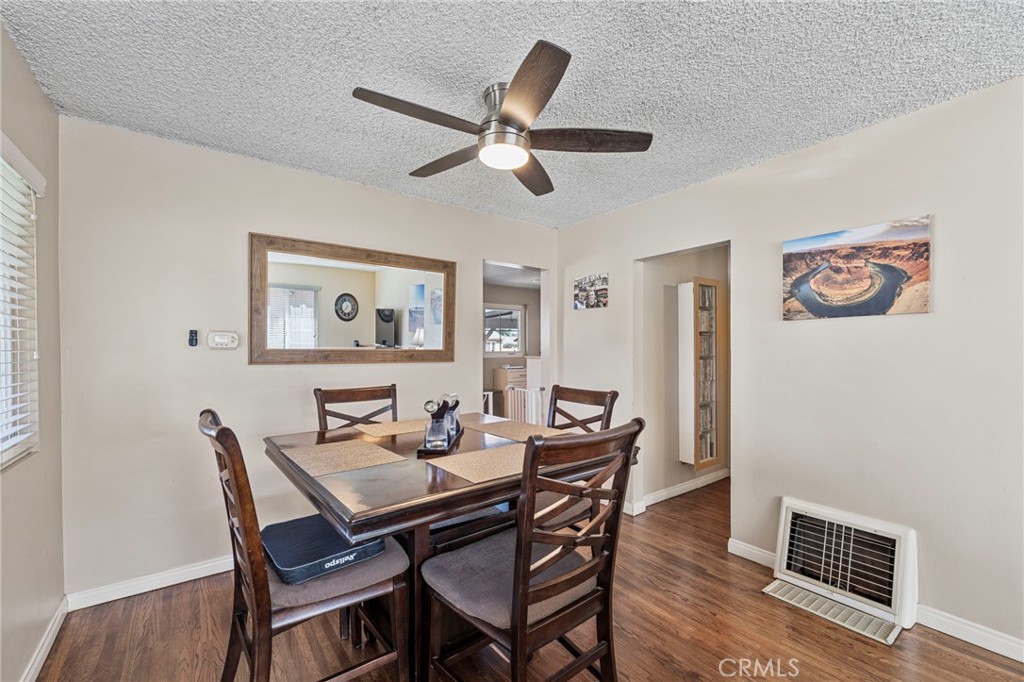 14402 Fairford Property Photo 10