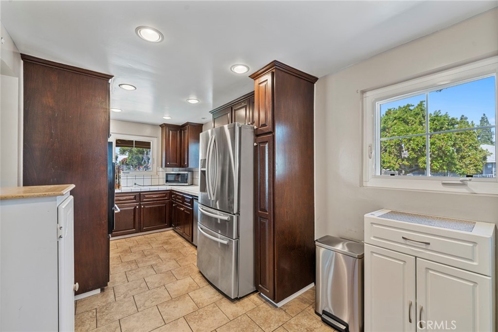 14402 Fairford Property Photo 15