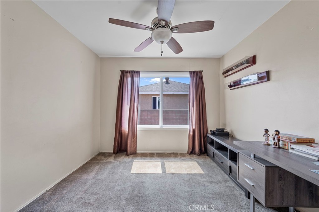 14402 Fairford Property Photo 25