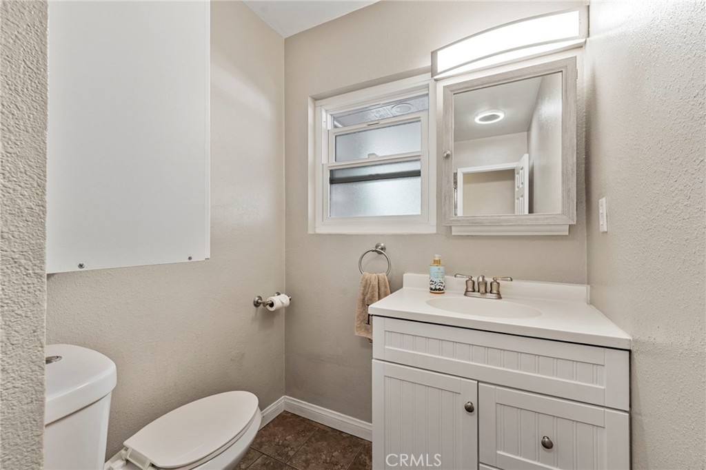 14402 Fairford Property Photo 28