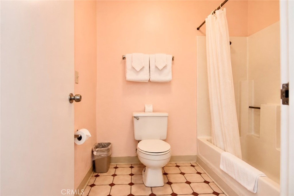 5921 Westminster Blvd Property Photo 38
