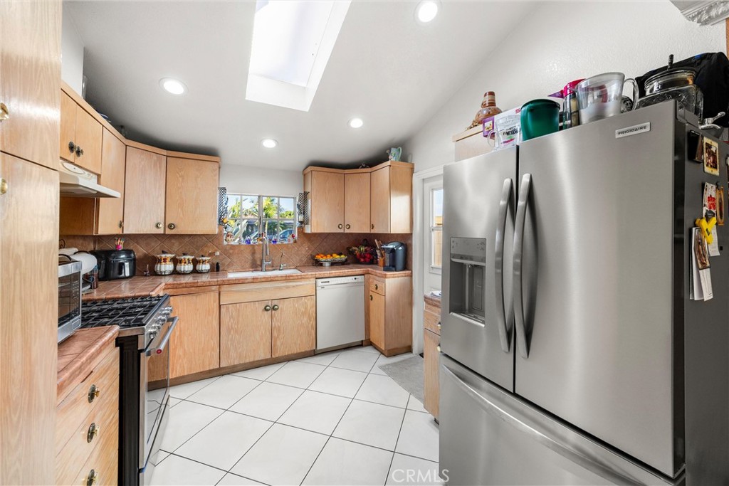 8708 Cherokee Property Photo 14