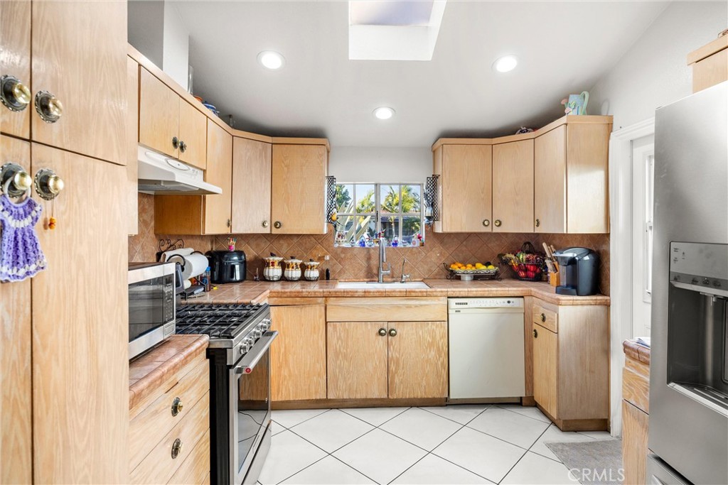 8708 Cherokee Property Photo 15