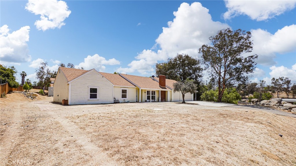 18570 Halter Lane Property Photo 10