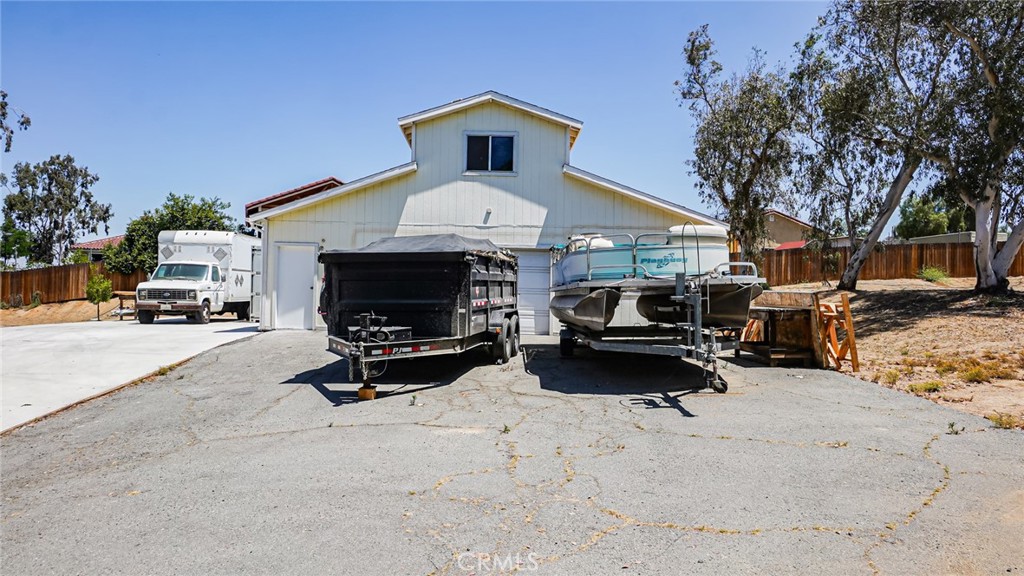 18570 Halter Lane Property Photo 44
