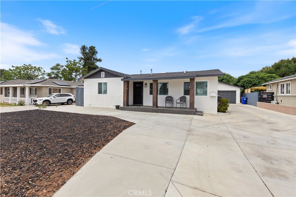 834 S Riverside Avenue Property Photo 27