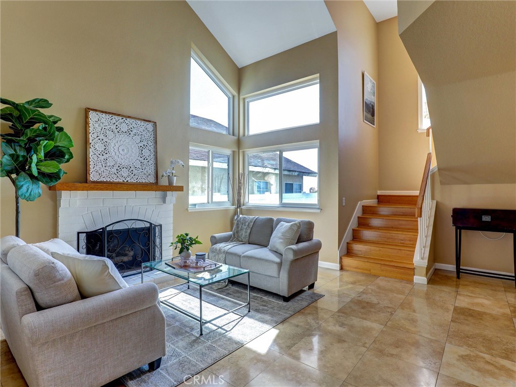 21095 Skylark Drive Property Photo 9