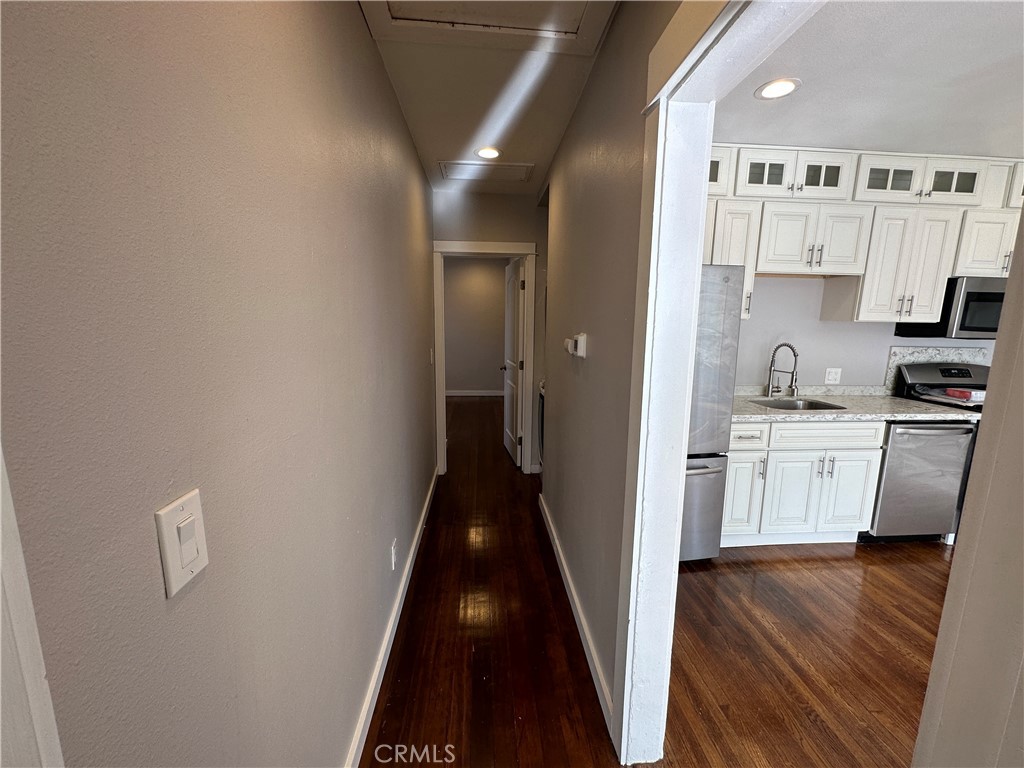 633 W Maple Avenue Property Photo 16