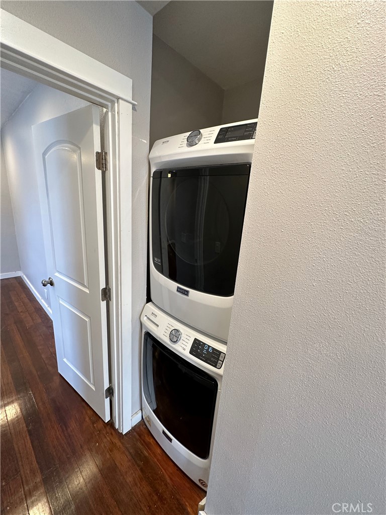 633 W Maple Avenue Property Photo 17