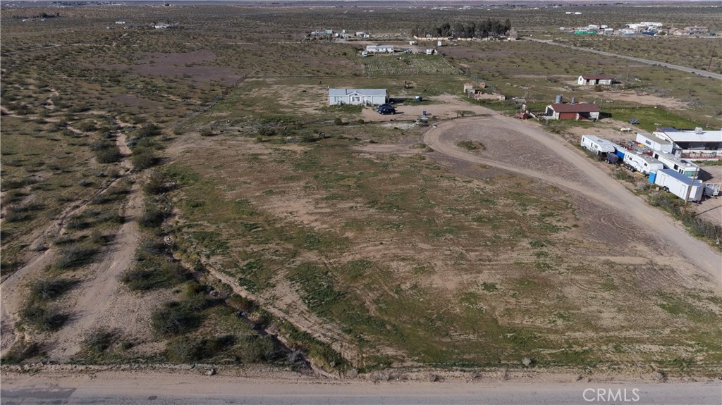 19032 Bonanza Trail Property Photo 2