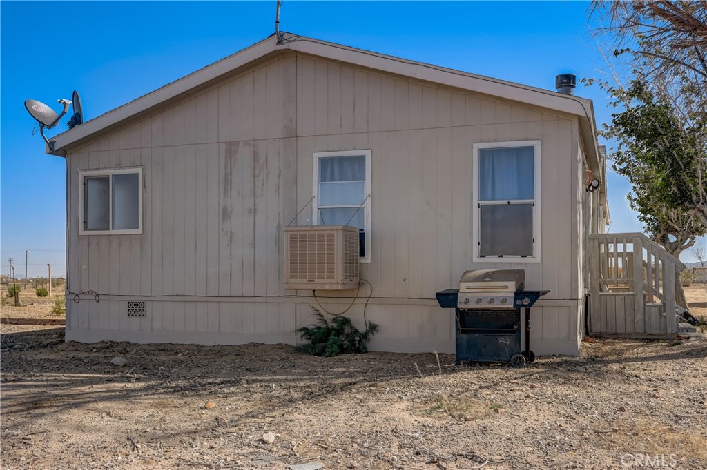 19032 Bonanza Trail Property Photo 3