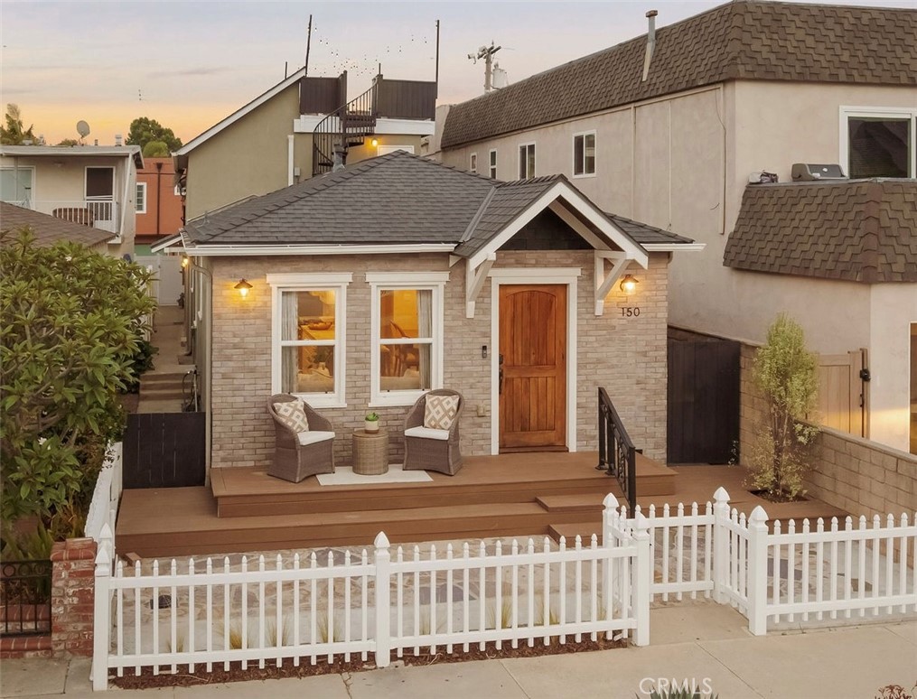 150 13th Street Property Photo 1