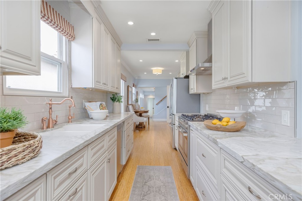 150 13th Street Property Photo 15