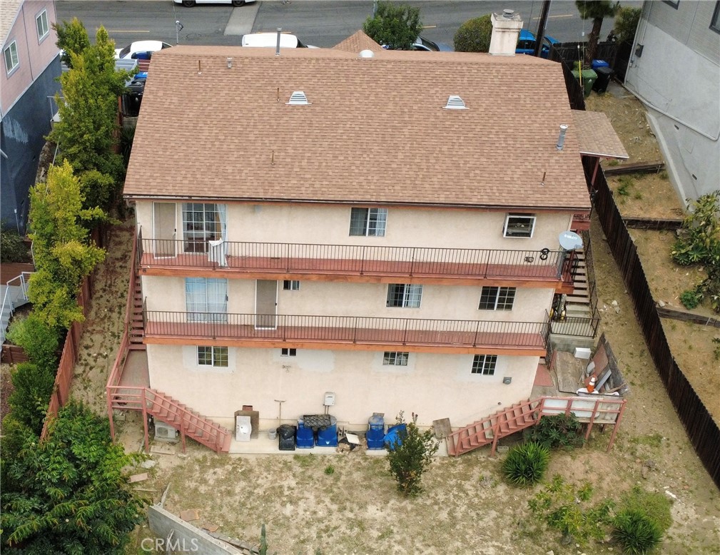 600 Montecito Property Photo 3
