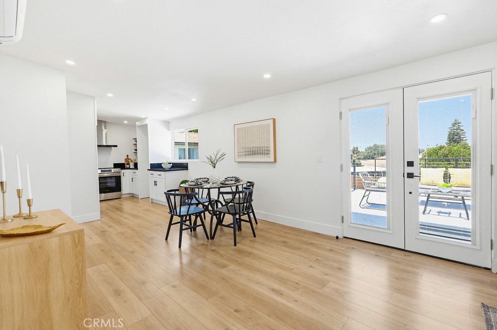 5472 San Onofre Property Photo 7