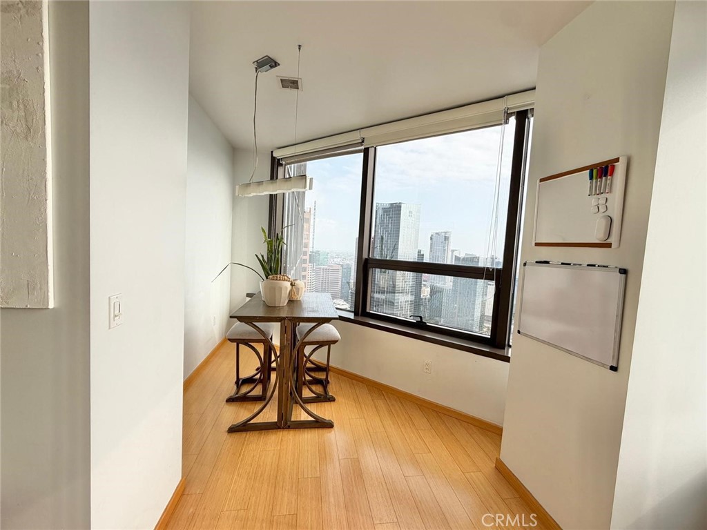 1100 Wilshire Property Photo 8