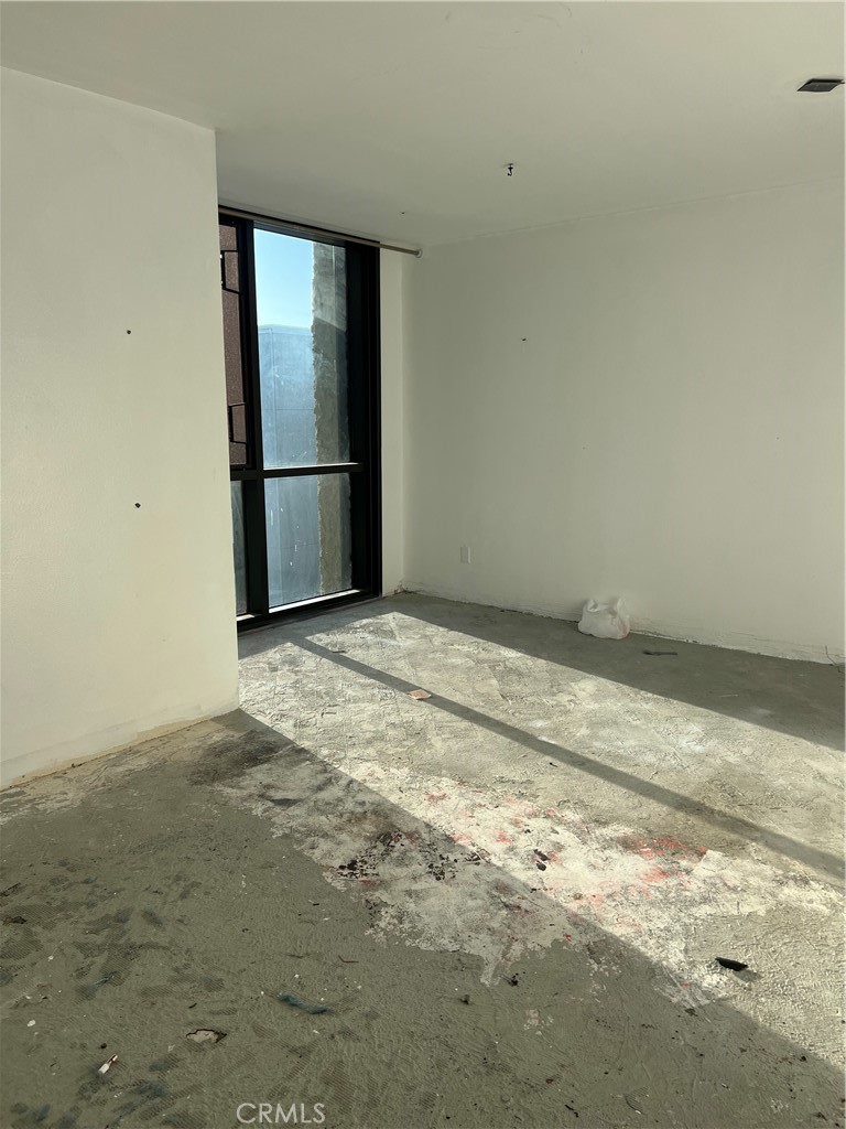 3940 Gresham Street 344 Property Photo 4