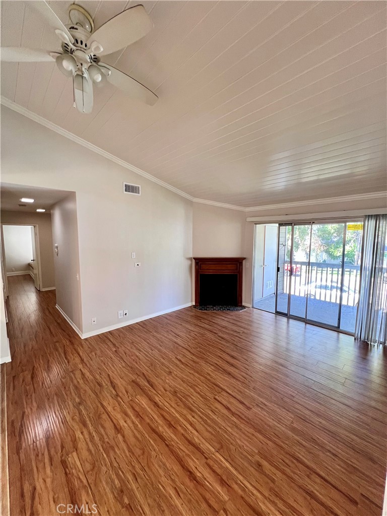 5706 Old Village Road 207 Property Photo 6