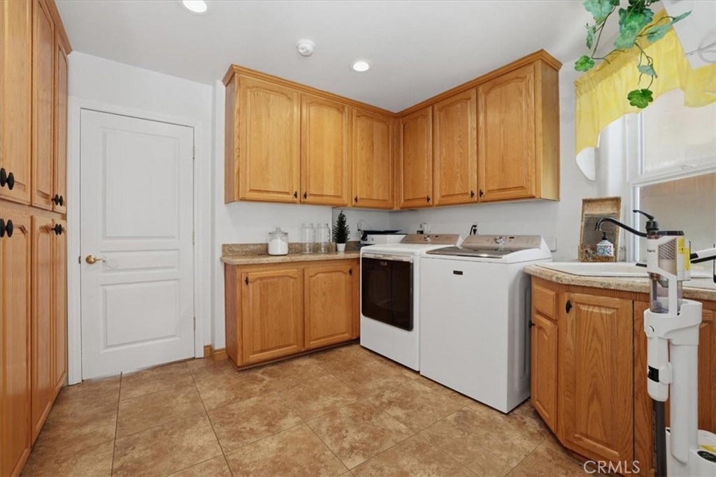 2168 Fern Lane Property Photo 33
