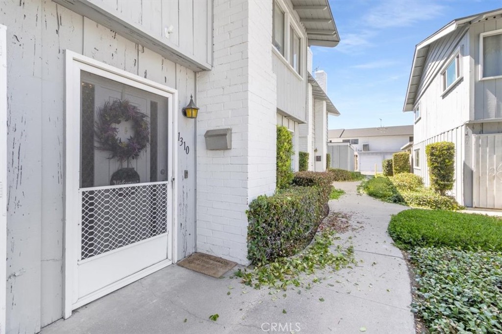 1310 N Placentia Property Photo 26