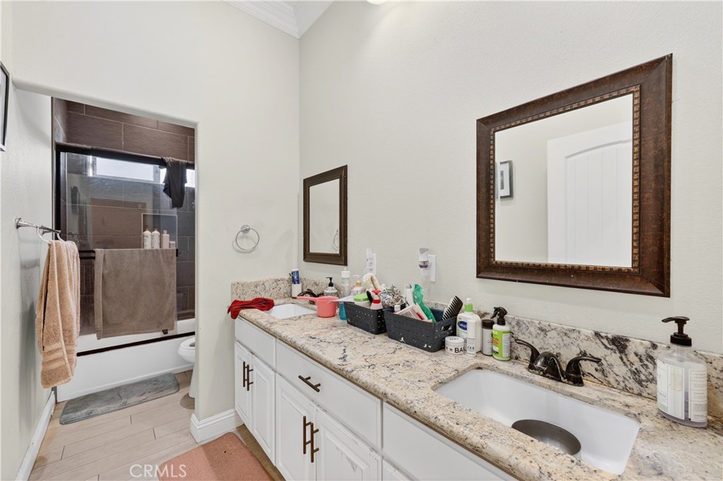 1241 N Studebaker Property Photo 31