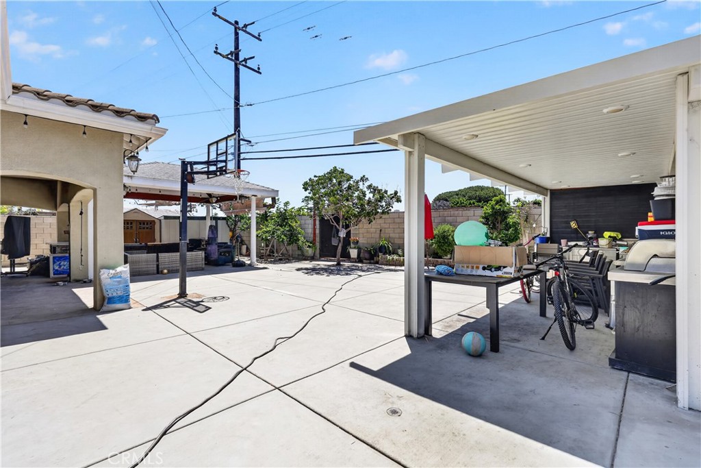 1241 N Studebaker Property Photo 45