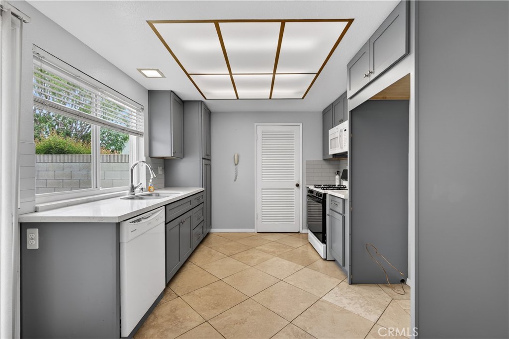 6178 Hefley Property Photo 18
