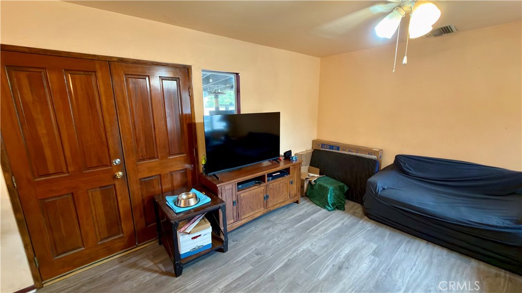7712 Lemp Property Photo 6