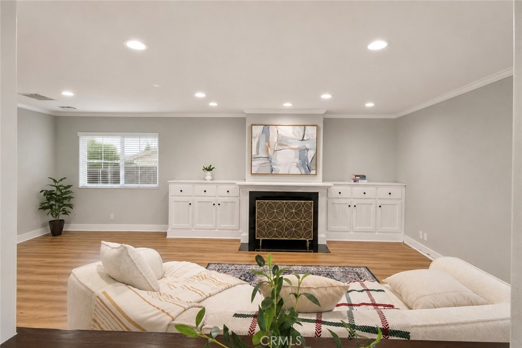 12041 186th Street Property Photo 7