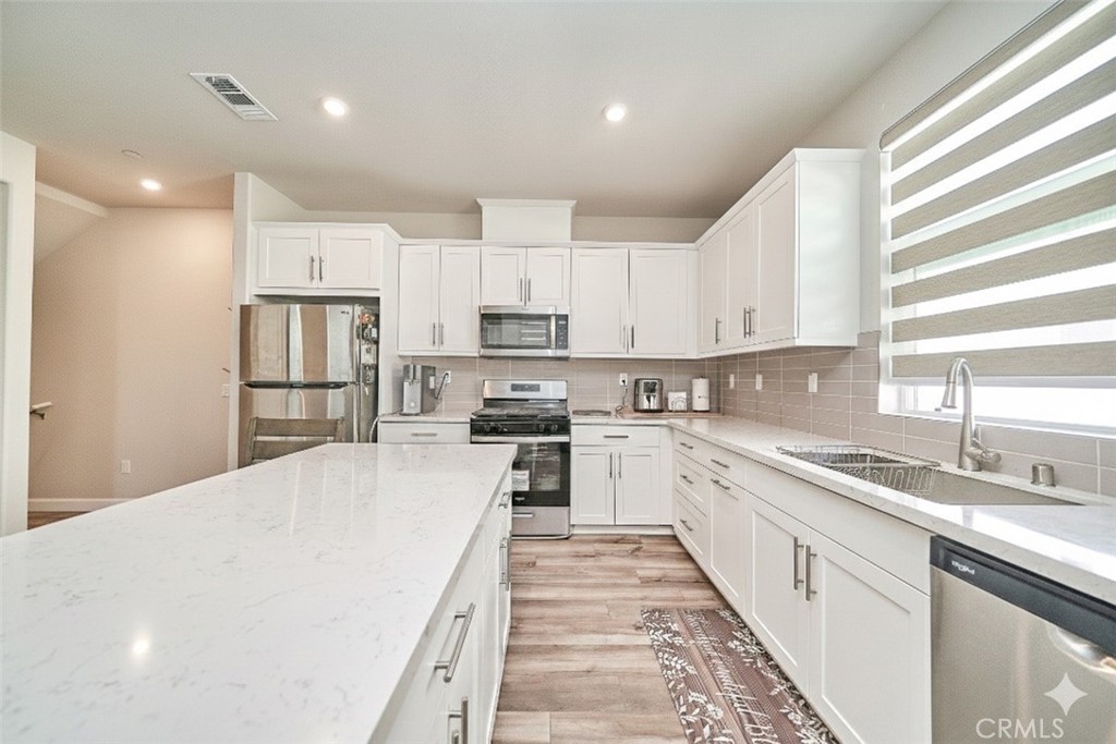 163 Dove Landing Property Photo 1