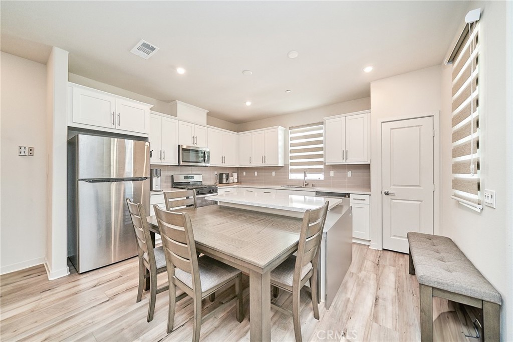163 Dove Landing Property Photo 4