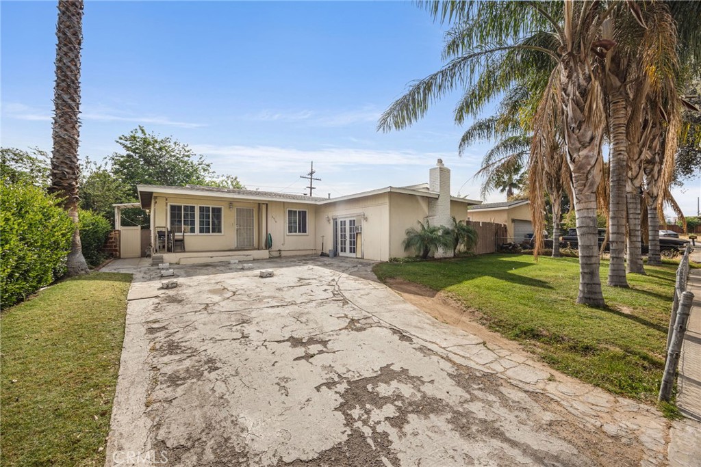 3515 Ross Property Photo 2